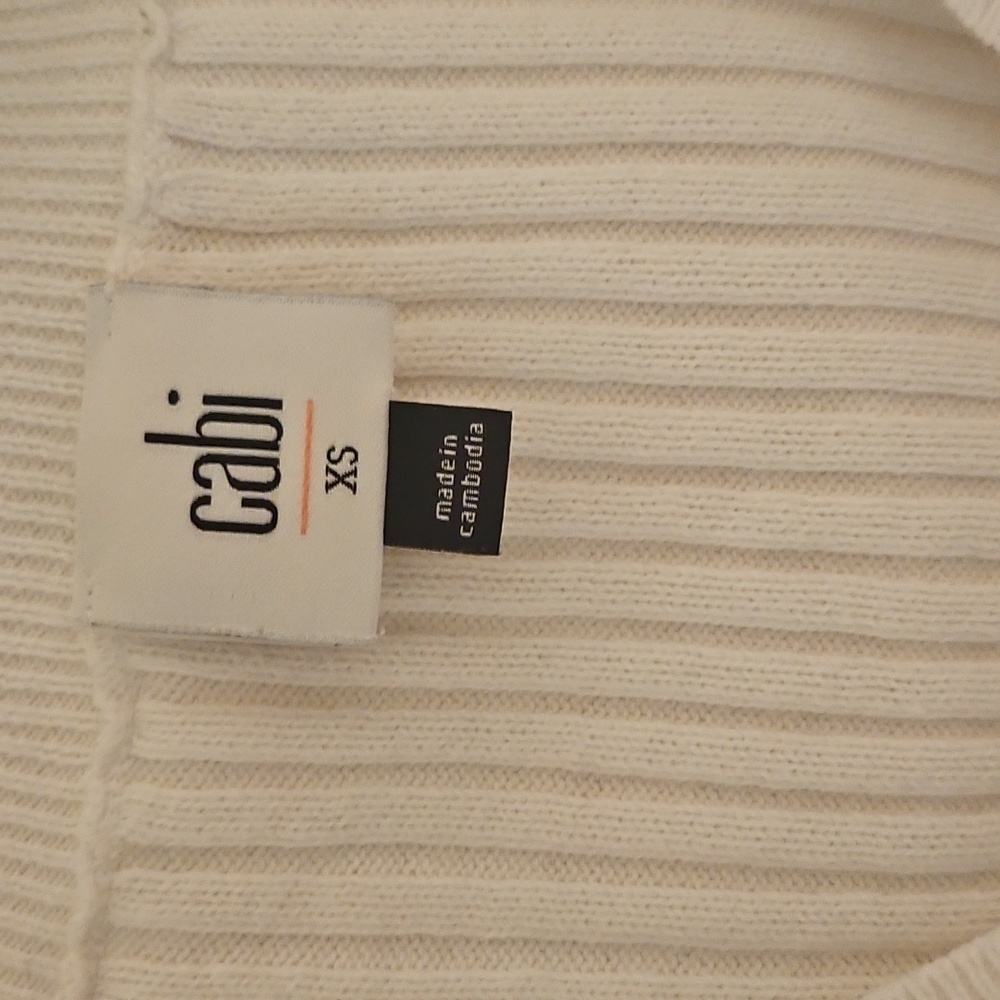 Cropped CABI cardi - Picture 2 of 2